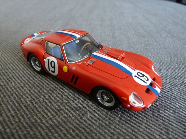 Ferrari GTO 84 - Jacques Brauer - Miniature 1/43 Résine Rouge - NEUVE