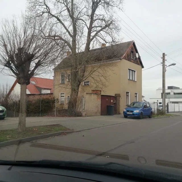 Einfamilienhaus mit vier Zimmern in Schkeuditz, OT Dölzig