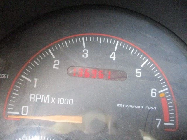 GRAND AM  2002 Glove Box 1195747