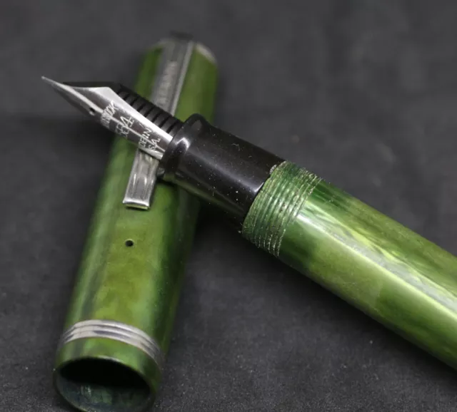 Estate VINTAGE GREEN ESTERBROOK Fountain Pen