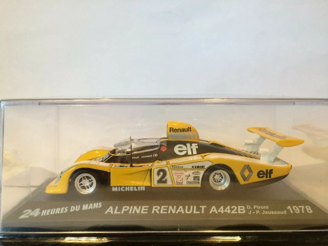 Diecast model cars Renault 4CV 1/43 Spark (1063) No.53 24h Le Mans 1952