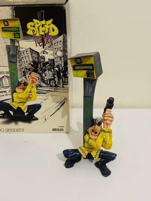 Speed Freaks collectable PC Sneaky Police Speed Camera Boxed Ornament Figurine