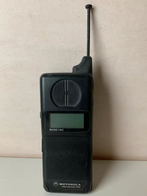 Telephone Vintage - Portable Motorola International 5200 Micro Tac