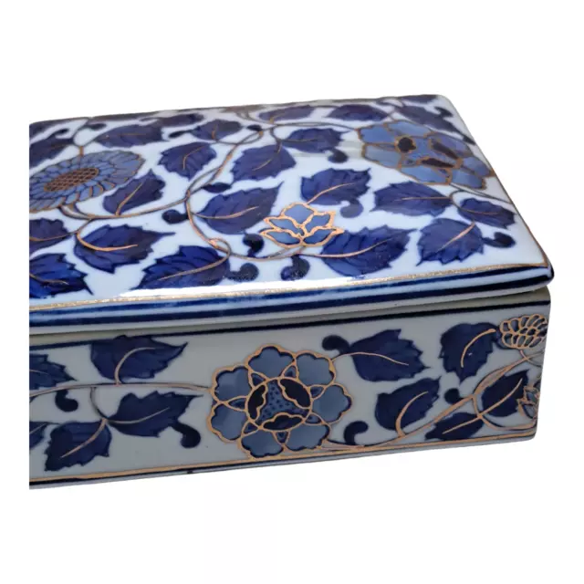 Porcelain Trinket Box Blue & White Gold Detail Jewellery Oriental Style Vintage 3