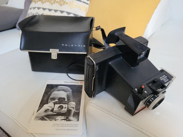 ANCIEN APPAREIL  PHOTO  POLAROID   COLORPACK  80  avec sacoche cuir et Notice