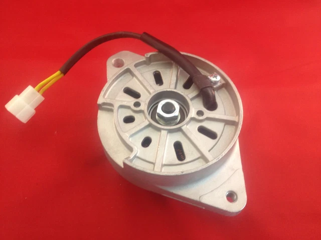 Lichtmaschine 35A 12V - Kompatibel Mit YANMAR John Deere Komatsu 3TNE68