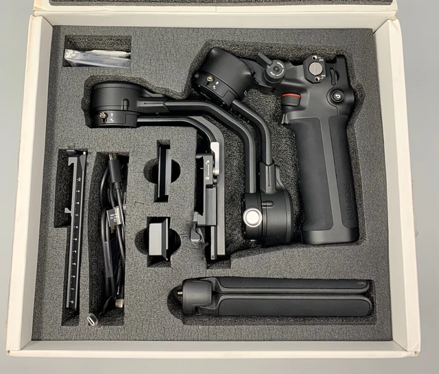 Estabilizador de cámara cardán DJI RSC 2 3 ejes negro - buen estado