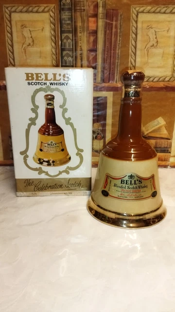 Ceramica Whisky Bell's Specially Selected 75cl 40% Imp. Italbell 1,414kg Con Box