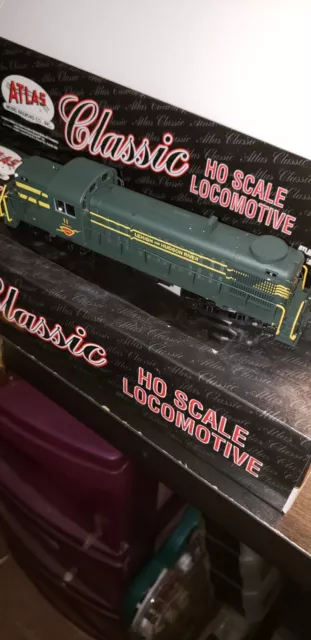 ATLAS CLASSIC New HO 8346 ALCO RS 3 LOCO LEHIGH & HUDSON RIVER 11