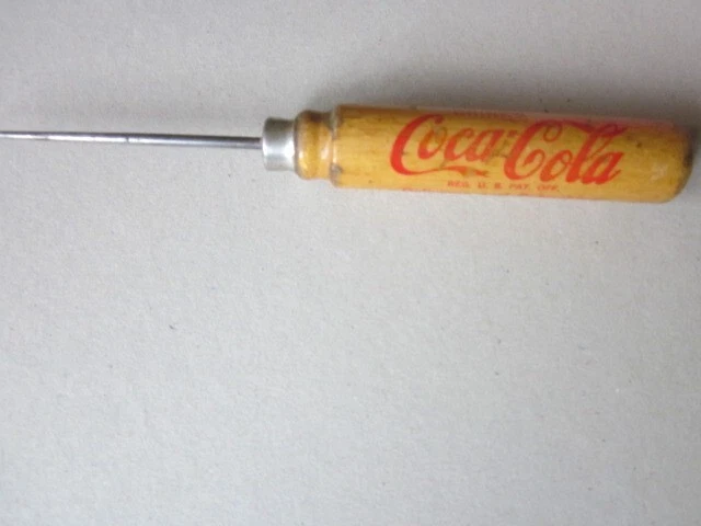 Historisches Werkzeug Coca Cola Ahle ca 1950