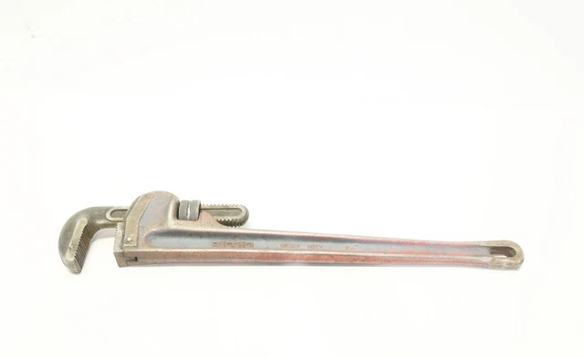 Rigid 24 Heavy Duty Pipe Wrench 24in