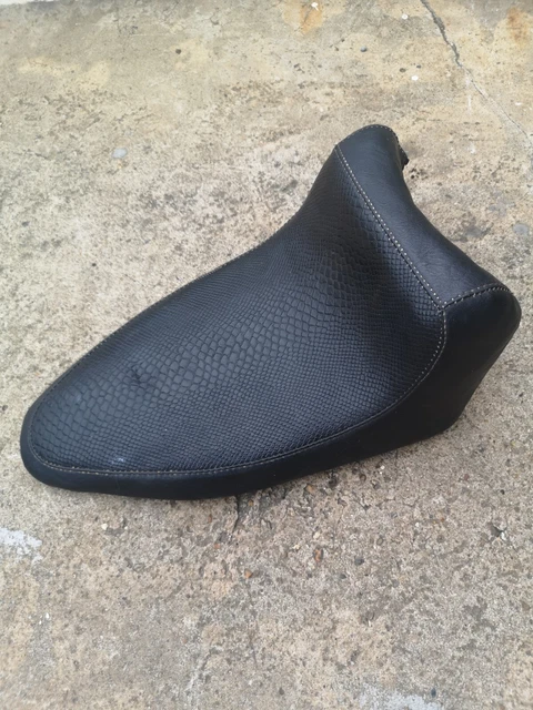 hardtail chopper seat