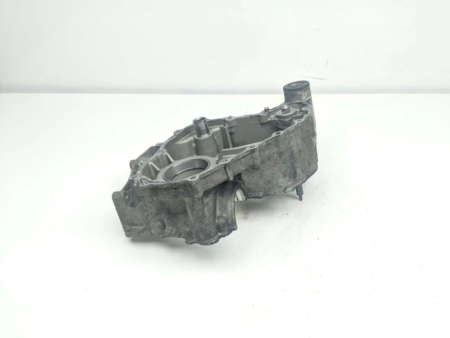 16 Can Am Commander 800R XT Trans Transmission Gearbox Cover 6612172