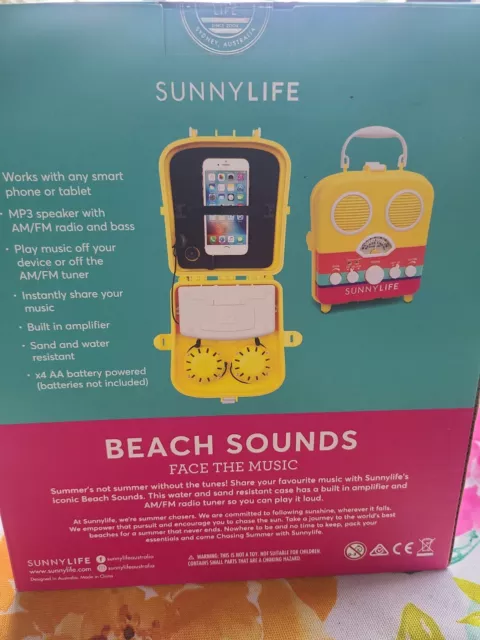 Sunnylife Beach Sounds Havanna Bluetooth Portable MP3 Radio Speaker 2