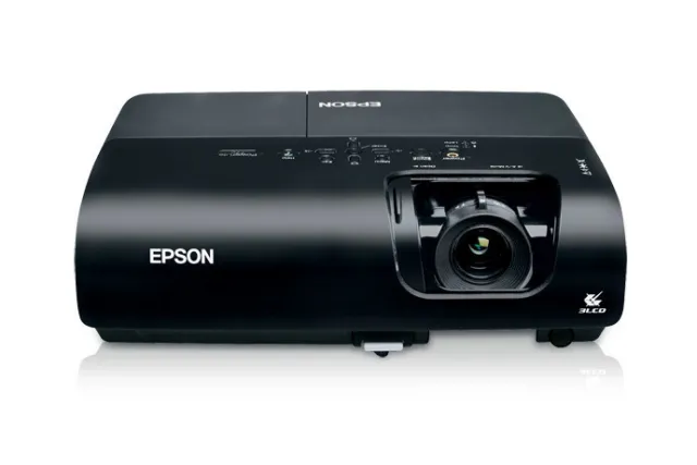 EPSON EX90 MULTIMEDIA PROJECTOR 1024x768 XGA PORTABLE 3 LCD VIDEO 2600 LUMENS