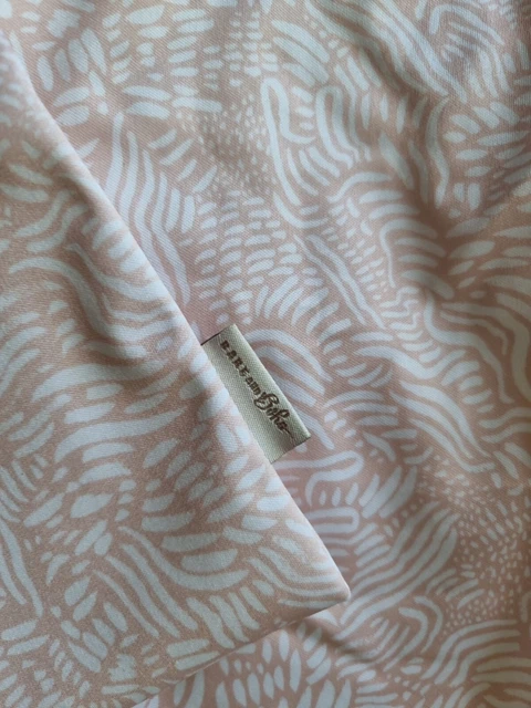 Bare And Boho Change Mat & Wet Bag - Dusty Pink And White VGC