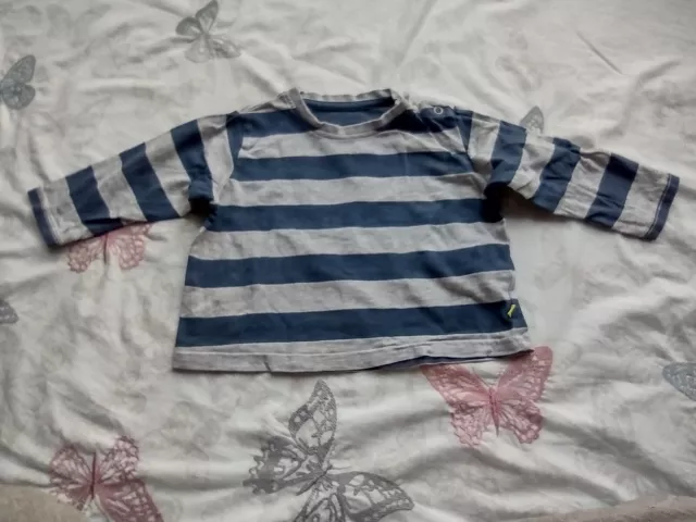 Top a righe M&S ragazzo maniche lunghe blu e grigio 6-9 mesi