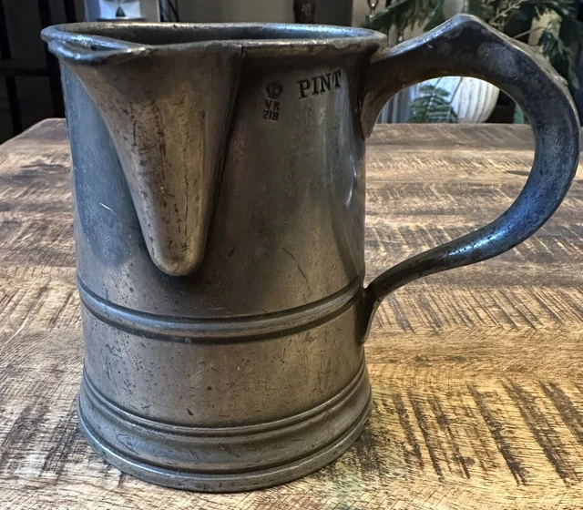 Antique Pewter Pint Tankard Side Spout