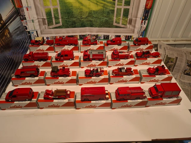 SOLIDO : Ensemble de 8 voitures miniatures, échelle 1/43e, sans boîtes
