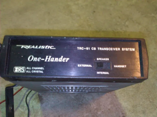 Realistic One Hander TRC-61 CB Transceiver Auto Funkgerät Vintage Oldtimer USA