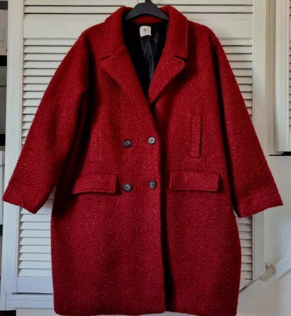 Tu red coat hotsell