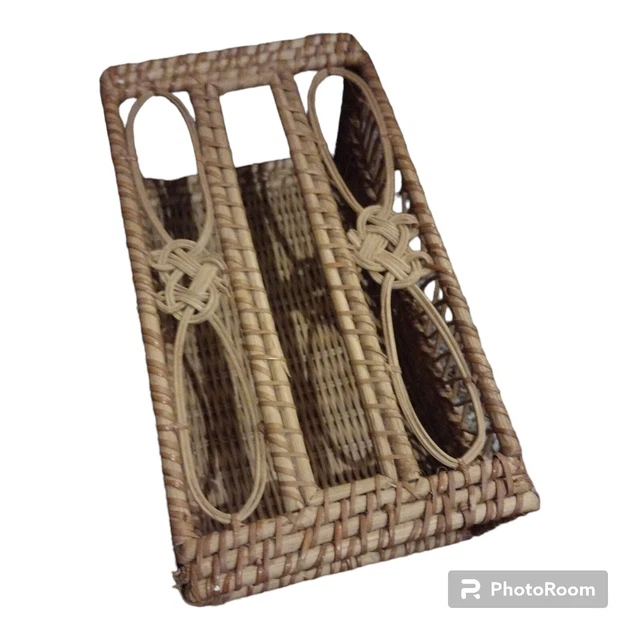 VINTAGE WICKER RATTAN Kleenex Tissue Box Cover Holder Natural Boho