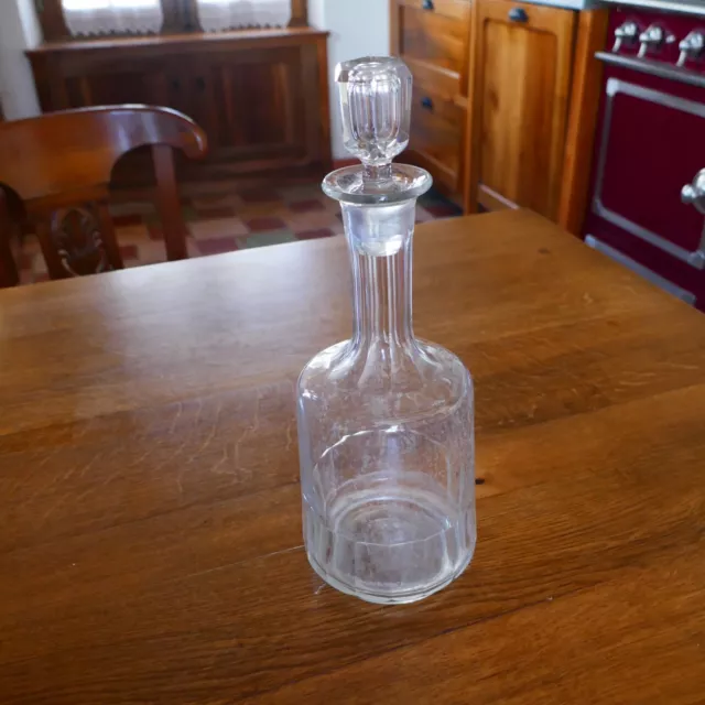 carafe à vin ancienne