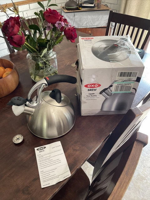 OXO Brew UPLIFT Tea Kettle (2 Quart) in BRUSHED STAINLESS STEEL -