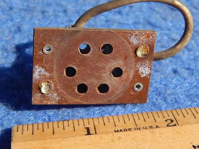 Wurlitzer 1500 1700 1800 Lighting Socket # 56012 - 6 prong female