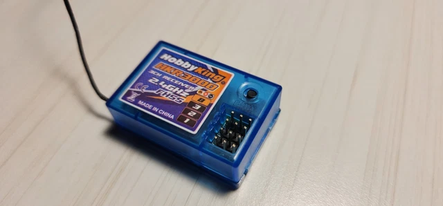 Used HobbyKing HKR 3‑Channel 2.4 GHz FHSS RC Receiver – Cracked Case