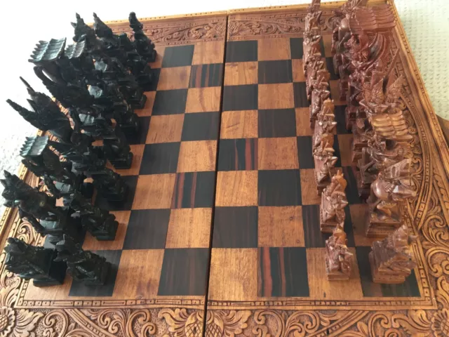 Sehr Großes exklusives Schachspiel - Kunsthandwerkliches Unikat
