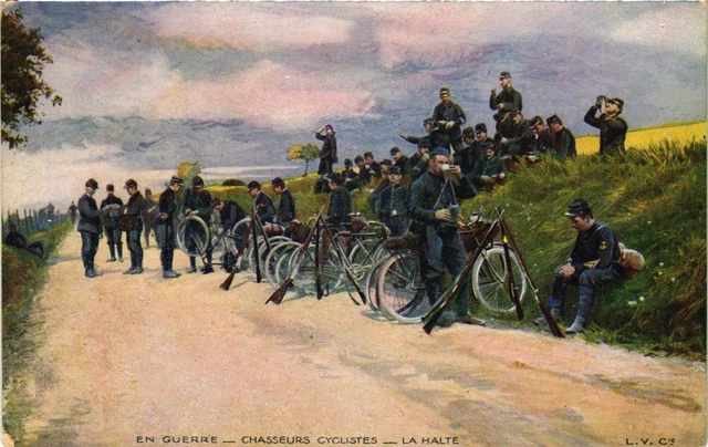 CPA AK At War _ Cyclist Hunters _ The MILITARY STOP (731386)
