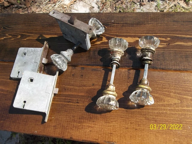 Crystal / Glass & Brass Antique Door knobs w/ locks (Mortise?) no key