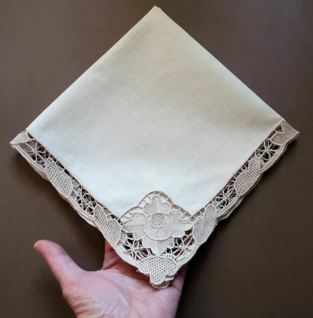 *6 Vintage New Old Stock Ecru Lace Edged Cream Cotton Serviettes 3