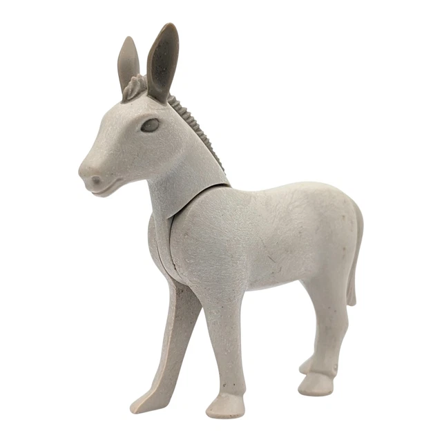 Playmobil Granja – Niña Con Bebé Burro Y Cesta De Forraje – Figura De 10 Cm – Juguete Para Niños +4 Años