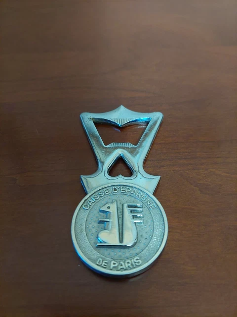 ANCIEN DECAPSULEUR OUVRE Bouteille Metal Caisse D'epargne Et Prevoyance Rare EUR 10,00 - FR