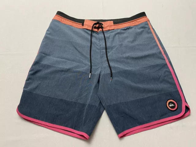 Quiksilver Mens Board Shorts Side Pockets Drawstring Beach Swim Surf Size 34