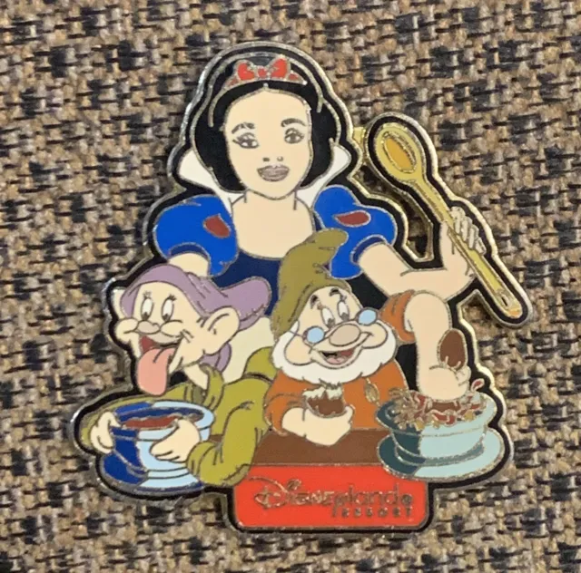 Disney DLR Disneyland Snow White Doc Dopey AP Passholder Dining Series #2 Pin LE