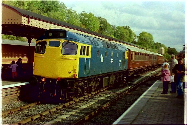 35MM RAILWAY COLOUR Negative Class 27 059 at Bewdley £1.95 - PicClick UK