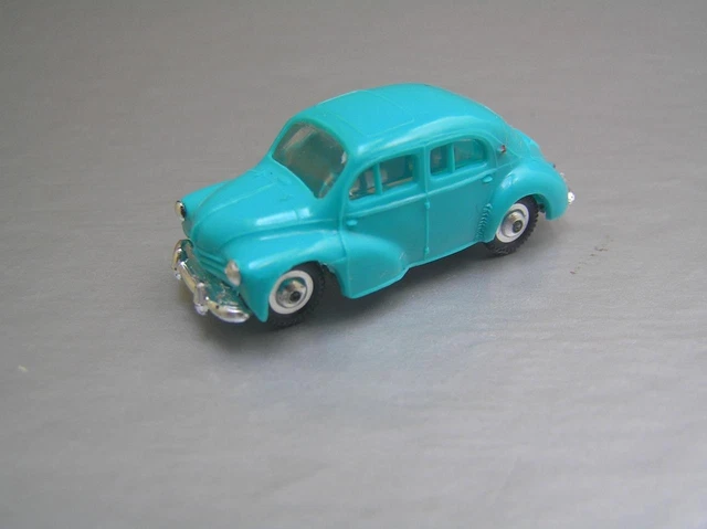 Miniature Renault 4CV Norev à L'Échelle 1/86 - Voiture De Collection - Occasion