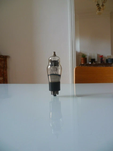 Tube électronique (valve/lamp) Neotron EF9 - Neuf Sous Emballage D'origine