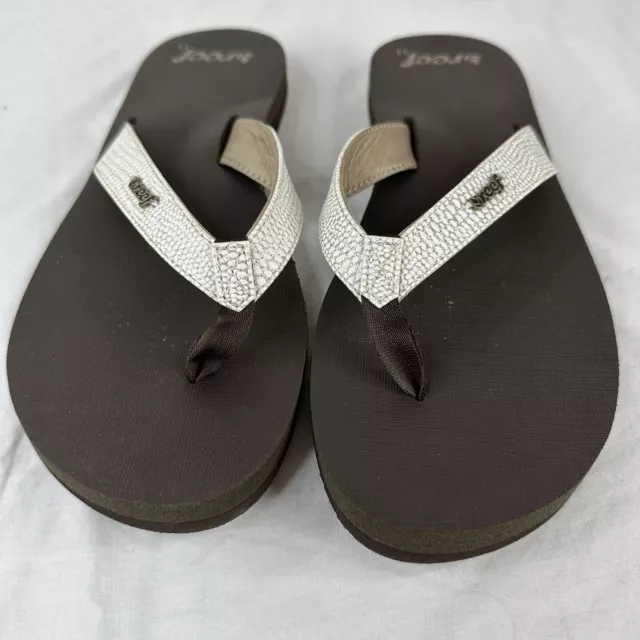 REEF Women’s Sandals Star Cushion | Fashion Flip Flops Women Size 11 White Brown