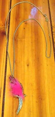 36" CHARMING CHARLIE FEATHER PARROT Necklace gold tone Pink blue clear CRYSTAL