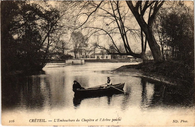 CPA AK Creteil L'Embouchure du Chapitre et l'Arbre penche FRANCE (1282353)