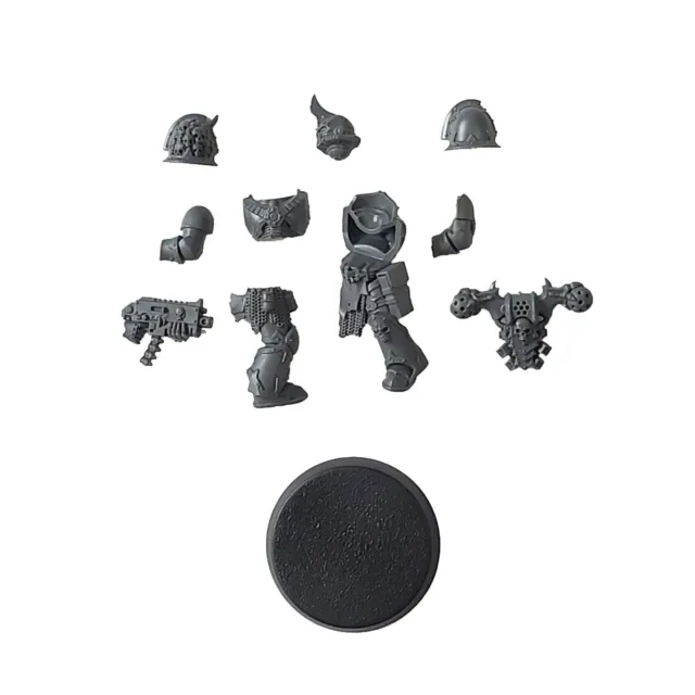 Chaos Space Marine with Bolter Single Figure - Warhammer 40k Bits