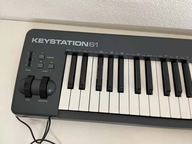 M-Audio Keystation 61 MkII MIDI Keyboard Controller Masterkeyboard 3