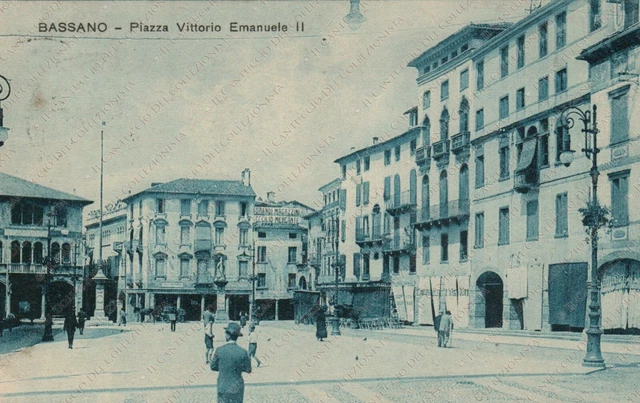 1929 BASSANO DEL GRAPPA Piazza Vittorio Emanuele II Cecilio Mercante Cartolina