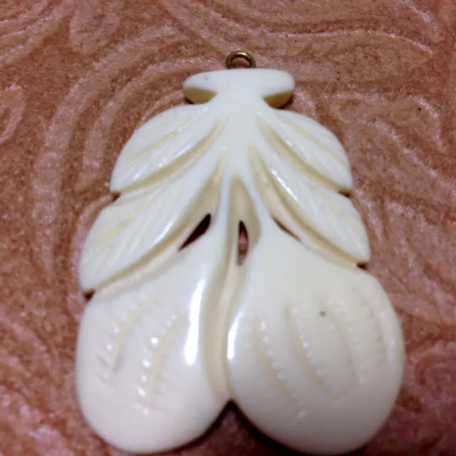 Floral Hand Carved Bovine Bone Pendant (1 piece), Approximately 39mm x 32mm
