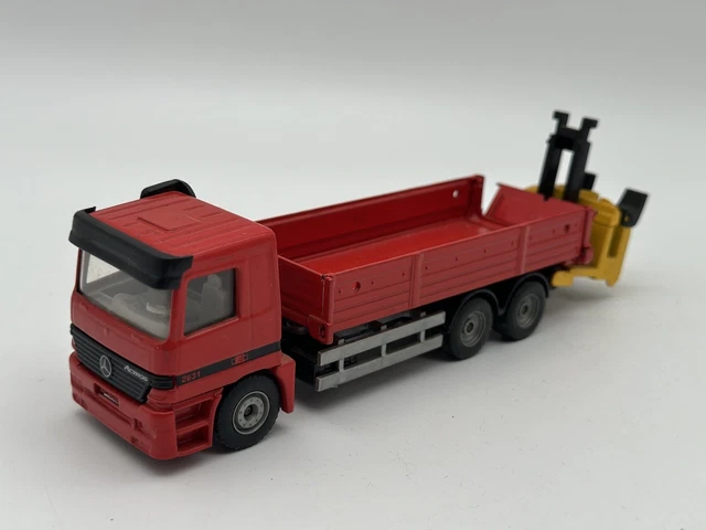 2009 Mercedes-Benz Actros 4144 8x4 Camion Benne Camion à benne