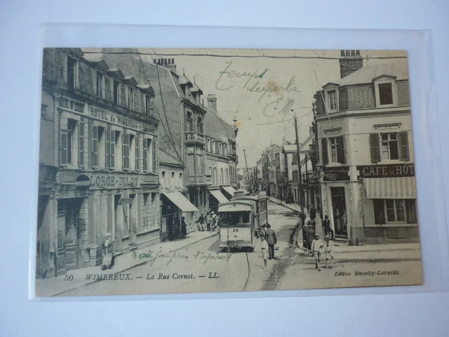 Carte Postale /  Wimereux   /  La Rue Carnot   ........   Tramways